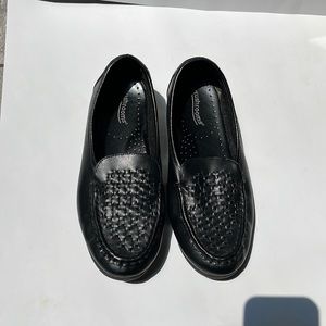 Mushrooms Flats Size 7W